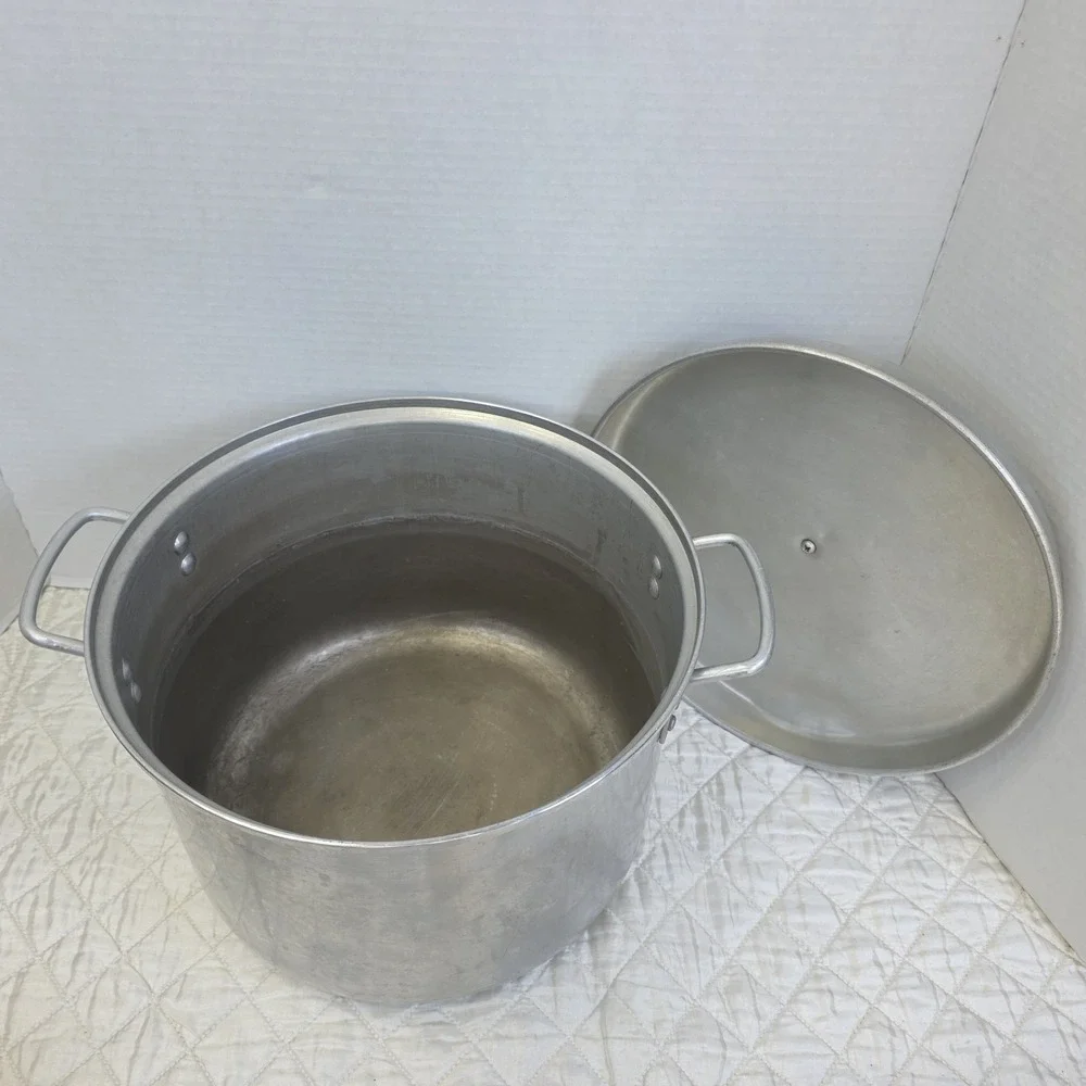 Vintage Enterprise Aluminum 16 Gauge Cook Pot With Handles And Lid Made In USA